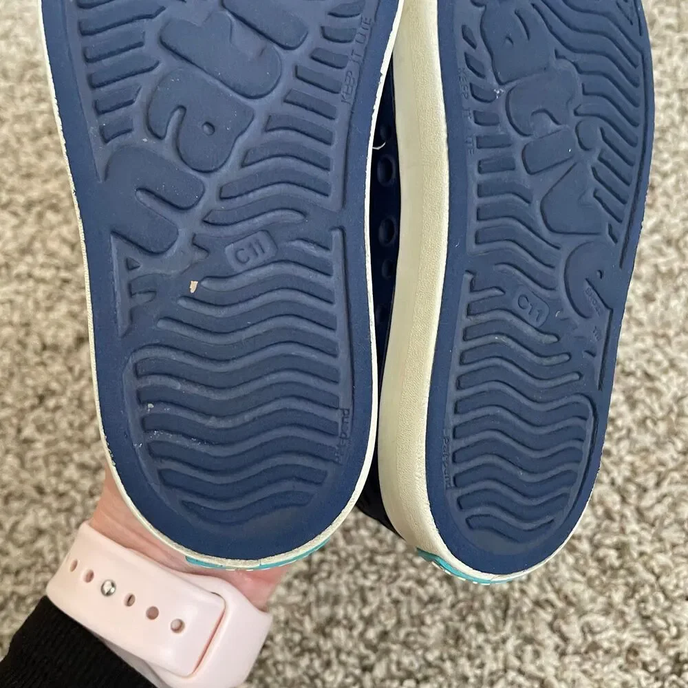 Size 11 / Boys Native Shoes